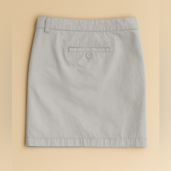 Ann Taylor Loft Khaki Flat-Front Shorts Size 16 | 100% Cotton Summer Classic - Picture 2 of 2